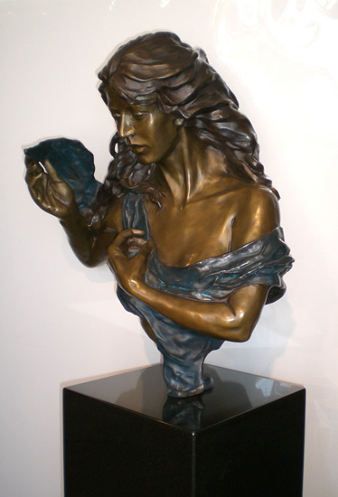 Bronze Sculpture Beautiful Woman