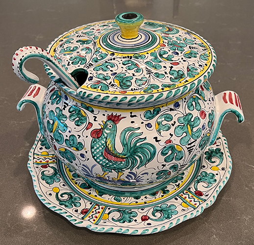 949-689-2047 Orvieto Green Rooster tureen 949-689-2047 Orvieto Green Rooster tureen