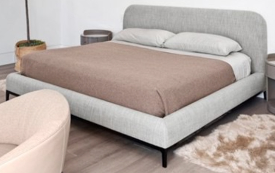 949-689-2047 Cantoni king bed