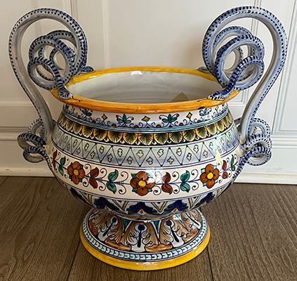 949-689-2047 Franco Mari urn 949-689-2047 Franco Mari urn