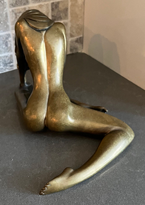 949-689-2047 Bronze sculpture